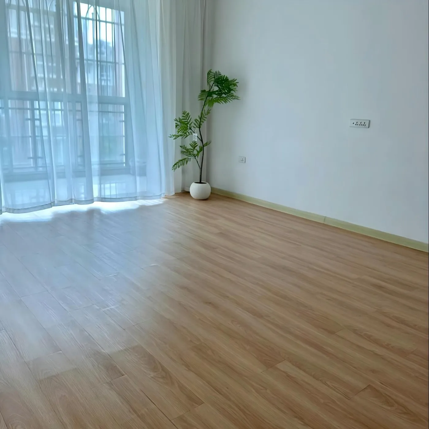 Wood look SPC flooring natural grain waterproof