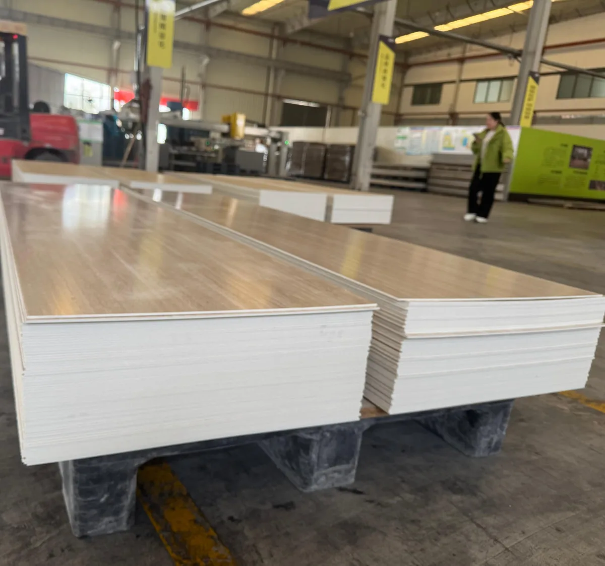 SPC grille panels for reception areas